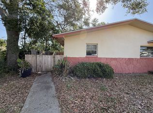11941 144th St, Largo, FL 33774