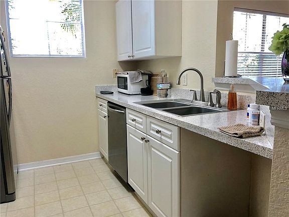 4th image of 18001 Richmond Place Dr APT 927