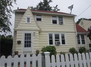132 Waite St, Hamden, CT 06517