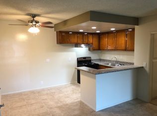 7521 Volga Dr APT 6, Huntington Beach, CA 92647