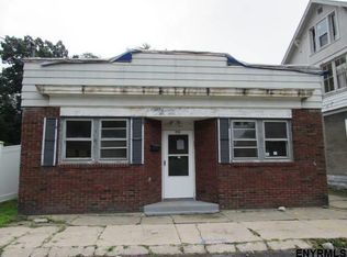 253 9th St, Schenectady, NY 12306