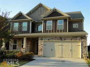 2050 Village Crest Dr NW, Atlanta, GA 30318