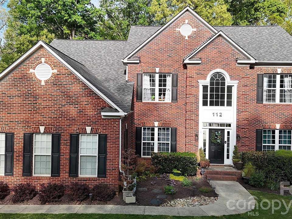 1st image of 112 Huntly Ln