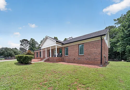1799 Jimmy Dodd Rd Photo 1