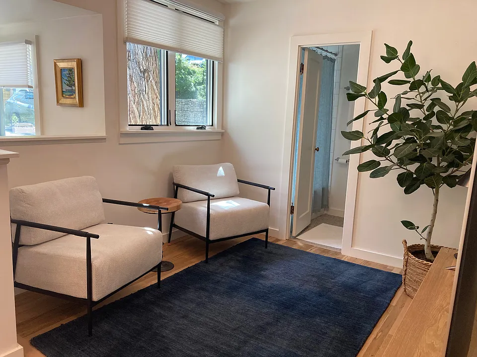298 Arapahoe Ave #5