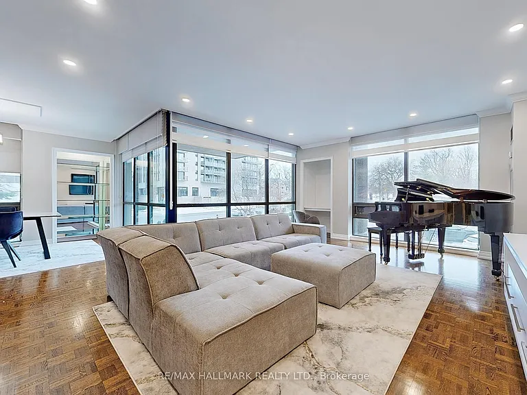 619 Avenue Rd #201 — Photo 11