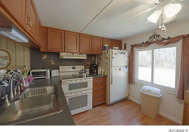 2nd image of 58 Brooks Rd