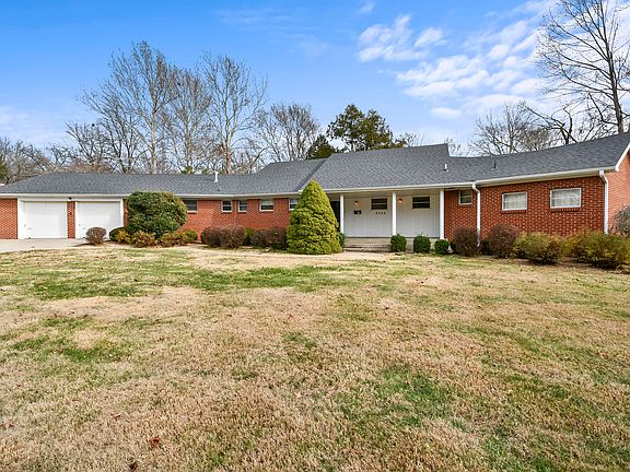4th image of 2532 S Brentwood Boulevard