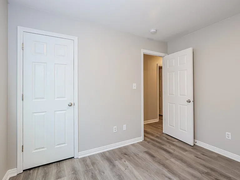 2528 W 370 N — Photo 13