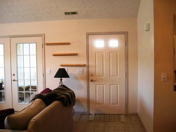 4th image of 134 Stonebend Dr