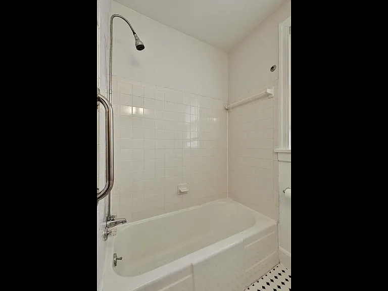 Shared Bath