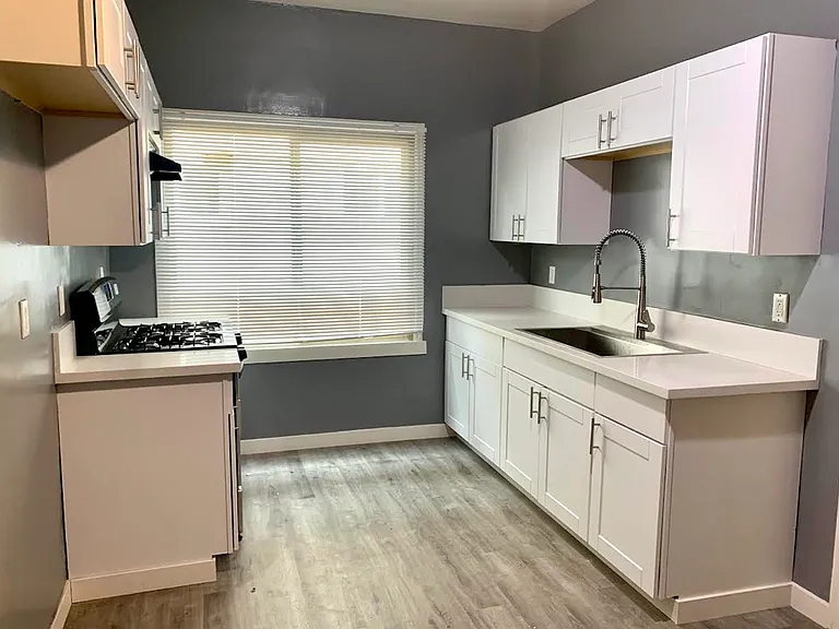 1140 E Elk Ave #3 — Photo 1