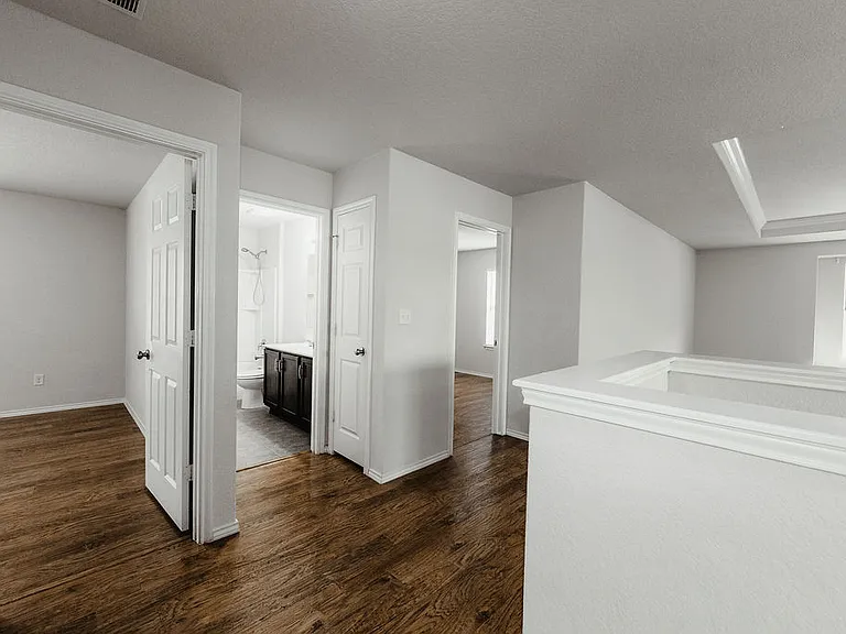 24370 Invitation Oak — Photo 43
