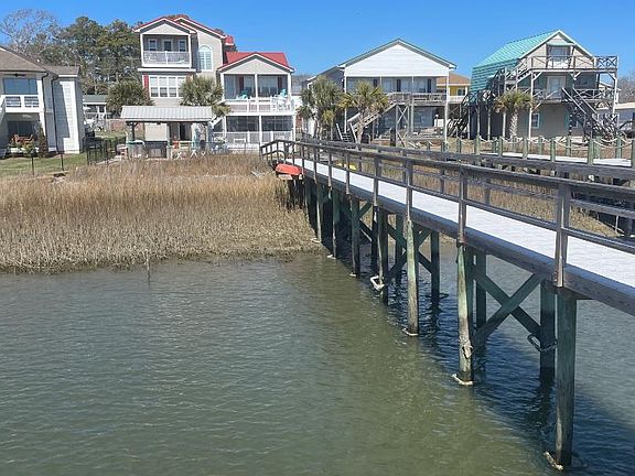 PRIVATE PIER