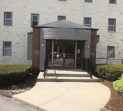 2nd image of 494 Woonasquatucket Ave APT 113
