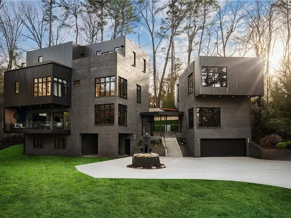 345 Pinecrest Rd NE, Atlanta, GA 30342