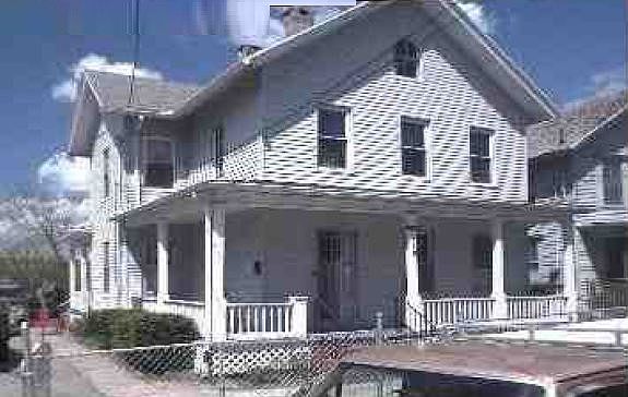 2nd image of 610 Baldwin St