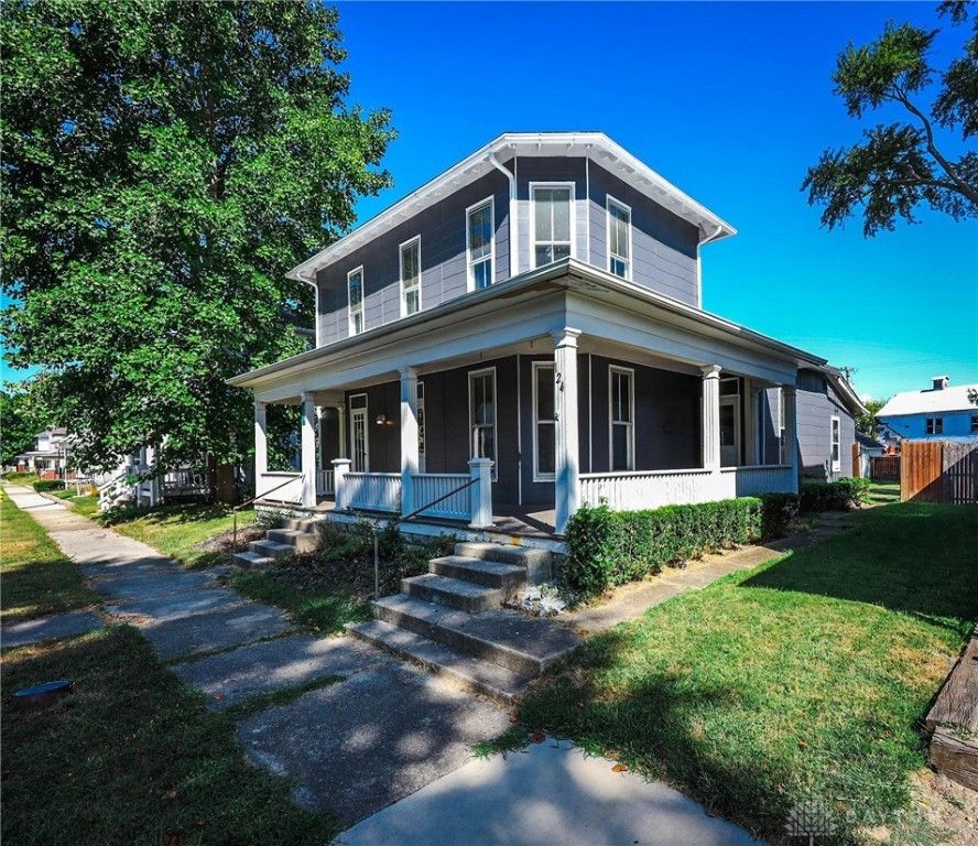 Real estate listing image