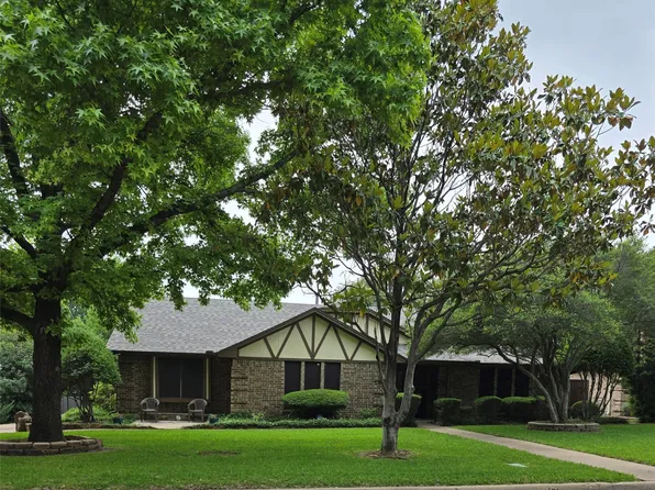 3810 Lucena Ct, Grand Prairie, TX 75052