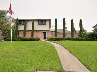 8919 Pine Shores Dr, Humble, TX 77346