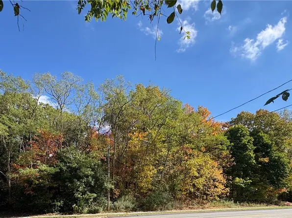 Som Center Rd, Willoughby, OH 44094