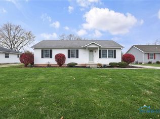 4225 Hakes Rd, Northwood, OH 43619