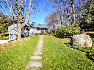 14 Fence Creek Dr, Madison, CT 06443