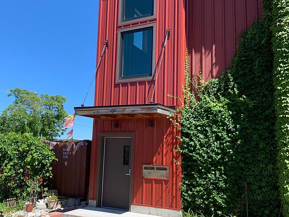 2nd image of 196 Water St #6