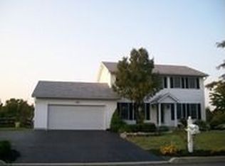 259 Venetian Dr, Easton, PA 18040