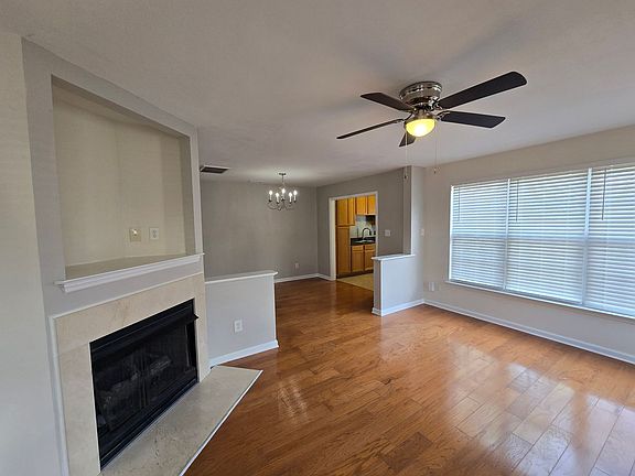 5th image of 9804 Blackwell Dr