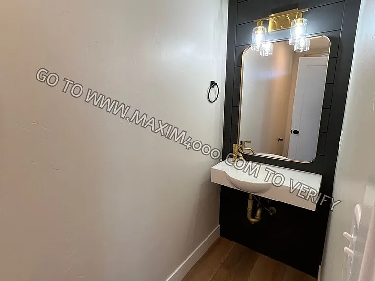 1444 Kennedy Ave #3 — Photo 5