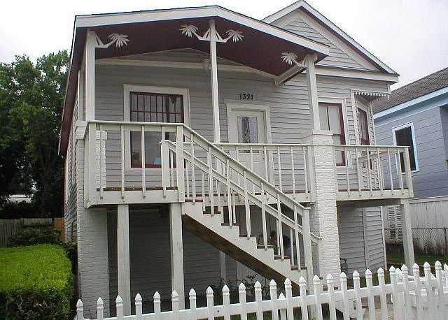 1st image of 1321 Avenue M