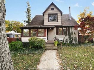 7075 Edgar St, Windsor, ON N8S 2A8