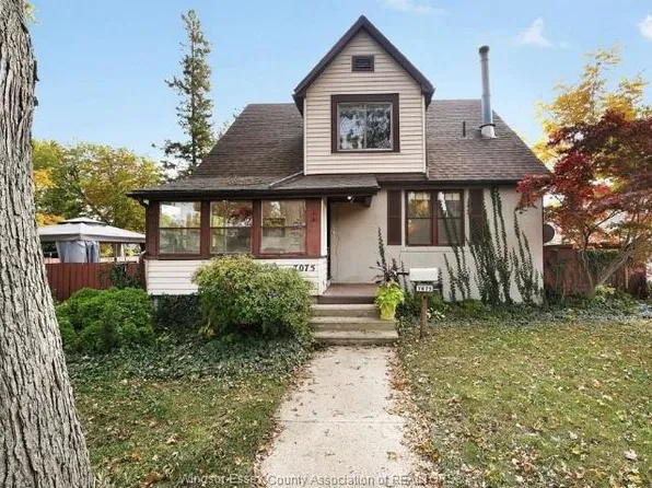 7075 Edgar St, Windsor, ON N8S 2A8