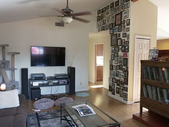 3rd image of 16408 Bryant St