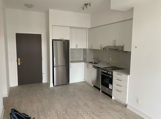 278 Buchanan Dr #801E, Markham, ON L3R 6J1