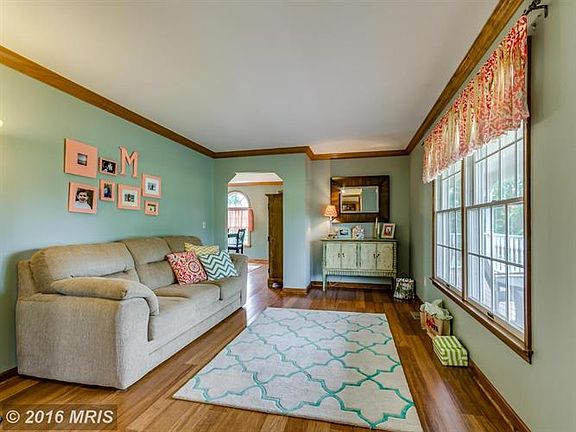 4th image of 396 Ashton Dr