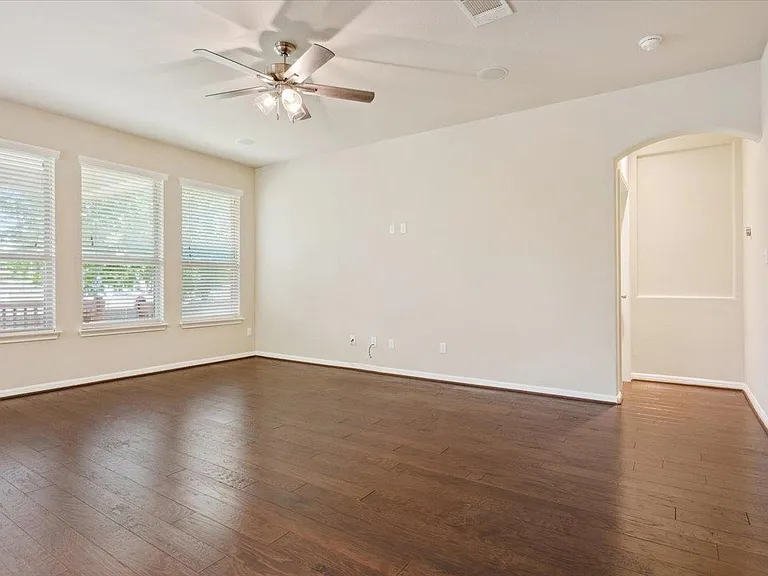 1013 Fred Couples Ct — Photo 10