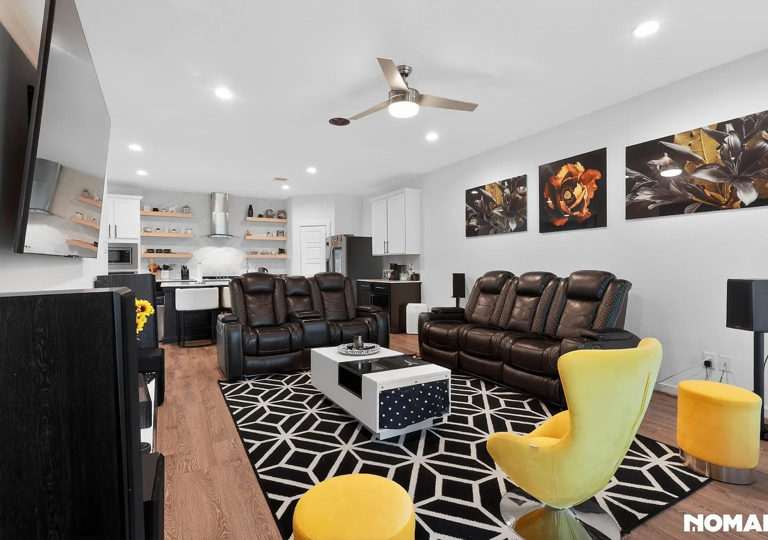 Spacious 4BR House in Houston — Photo 2