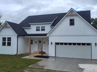 4315 River Rd, East China, MI 48054