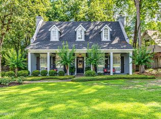 902 Riverchase Dr, Brandon, MS 39047