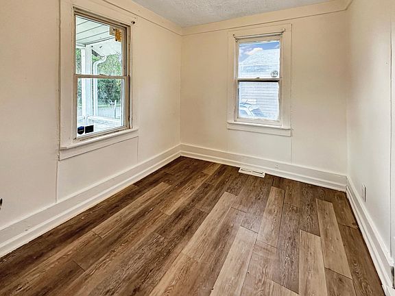 5th image of 603 Highland Ave