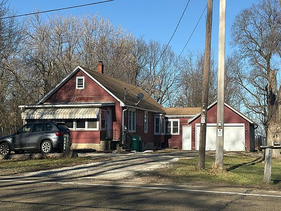 2nd image of 6464 Highway 11 Rd