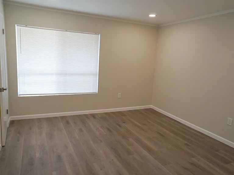 2642 NW 33rd St #1910 — Photo 15