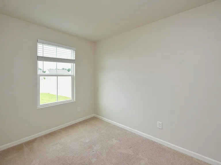 2161 Brokeshire Dr — Photo 16