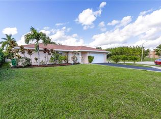 6697 NW 89th Ave, Tamarac, FL 33321
