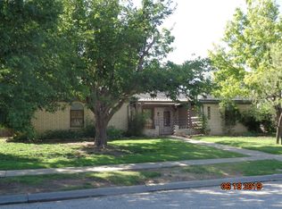 7603 Canode Dr, Amarillo, TX 79121