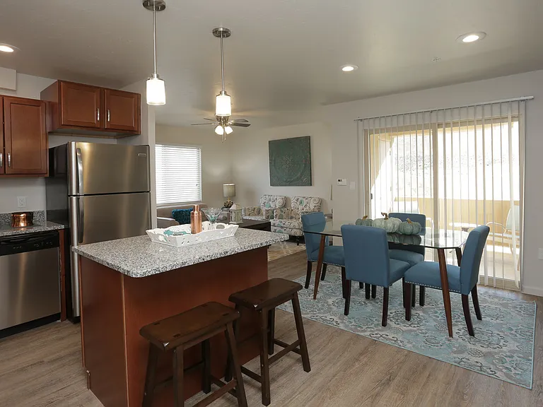 3402 Bixler Dr — Photo 1