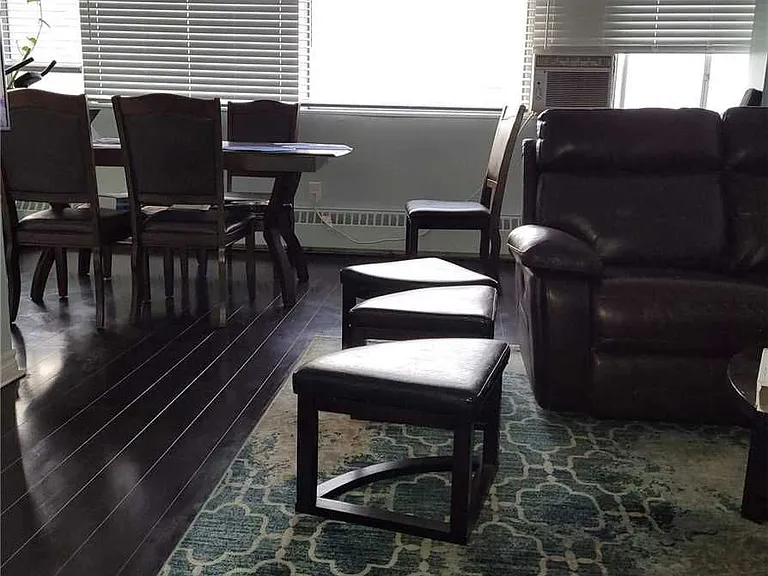 10 Sunny Glenway #1110 — Photo 5