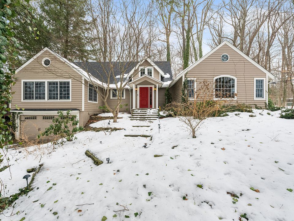 1st image of 7113 Park Dr